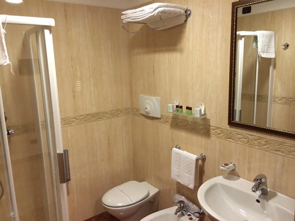 جانجي Park Hotel Perla Di Engio